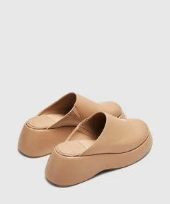 Cherrichella Mondo Mules Latte Footwear