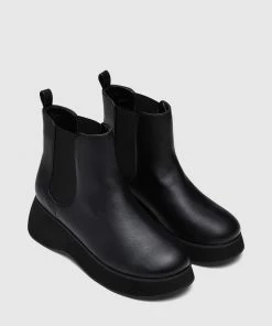 Cherrichella Munich Boot Black