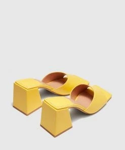 Cherrichella Trix Heels Yellow Footwear