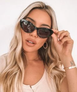 El Roy Eyewear Eden - Black Summer Edit