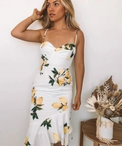 Style State DRESSES Lemondrop Dress - White Print