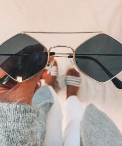 El Roy Eyewear Nora | Black Summer Edit