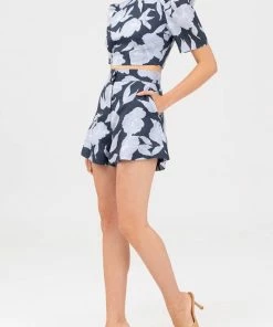 KEEPSAKE THE LABEL Title Short - Midnight Stencil Floral CLOTHING