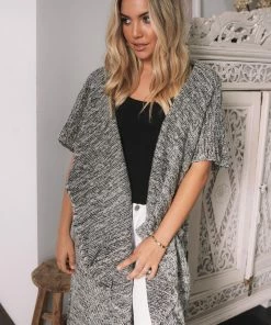 HQ Fashion Tokito Vest - Black Maternity Dresses