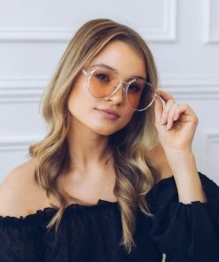 El Roy Eyewear Prague | Clear Summer Edit 9 El Roy Eyewear Prague | Clear Summer Edit