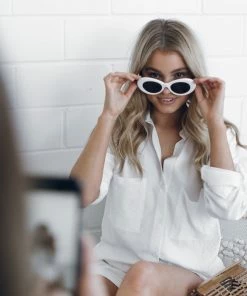 El Roy Eyewear Lake Como | White Summer Edit