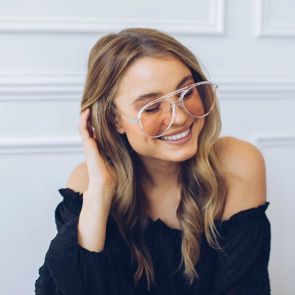 El Roy Eyewear Prague | Clear Summer Edit 4 El Roy Eyewear Prague | Clear Summer Edit