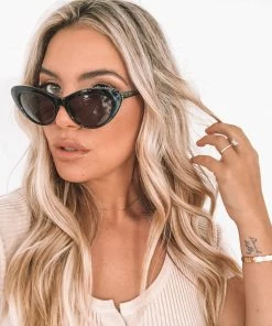 El Roy Eyewear Eden - Black Summer Edit