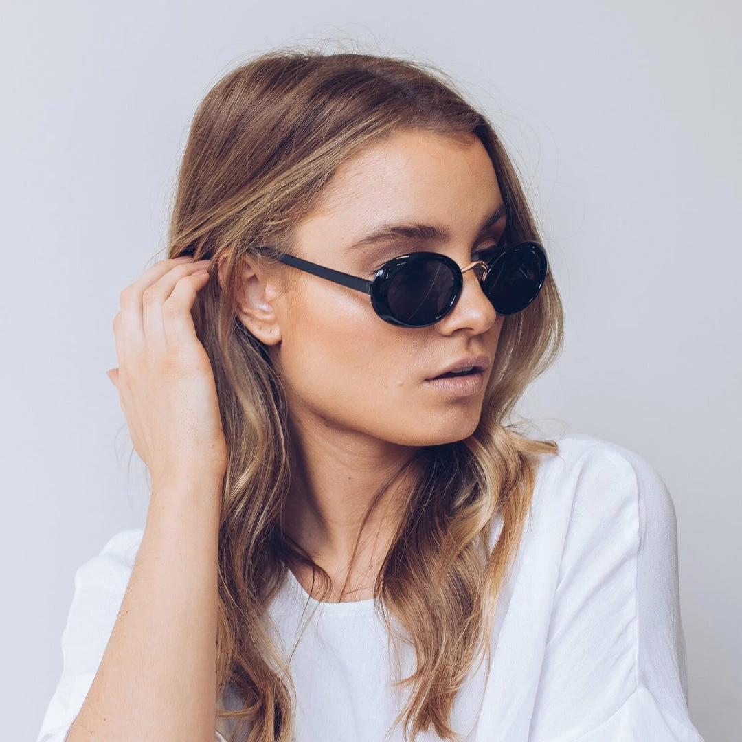 El Roy Eyewear Delray | Black Summer Edit 5 El Roy Eyewear Delray | Black Summer Edit